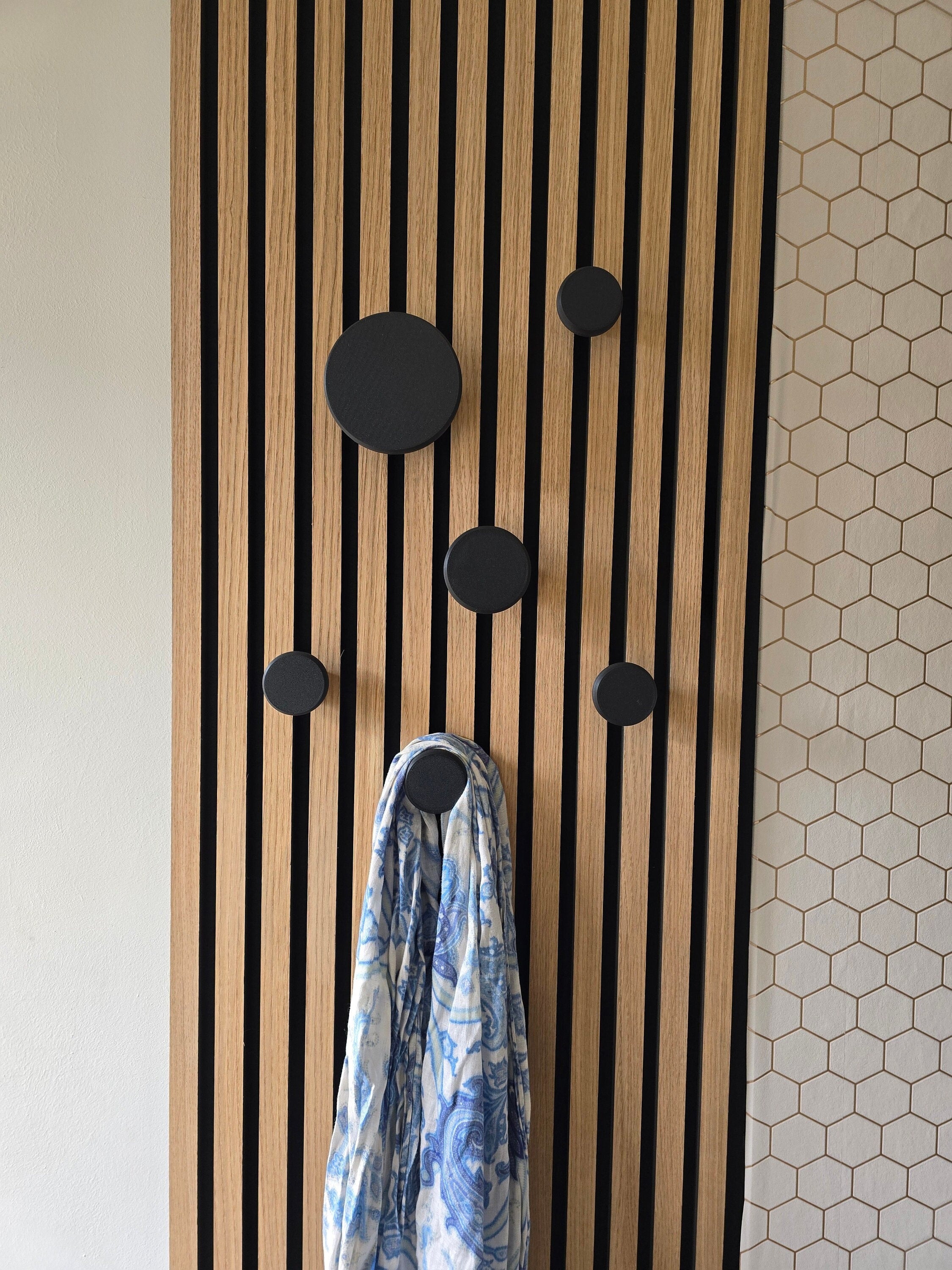 Round Hanger/Hook for Acoustic Panels - Installation type: Screw-In